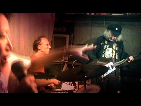 you me & us Daevid Allen Chris Cutler Yumi Hara Dynamite-I am Your Animal