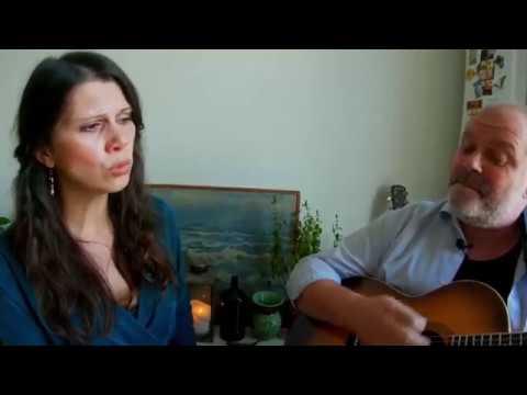 MIA GULDHAMMER & MORTEN ALFRED HØIRUP: En sang jeg fremfører for hvem der vil høre