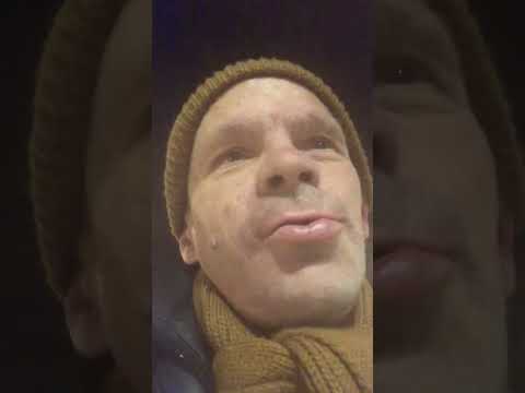 A day in the life of machoman dussartplein bus gemist volgende bus naar huis nemen