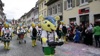 preview picture of video 'Fasnacht Laufen 2014, Umzug Dienstag: Wällä-Schletzer'