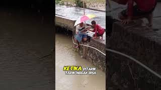 Download lagu funny moment when dad 'his fishing rod got loose‼️‼️#dad fishing #fish #got loose #funny #shorts mp3 Download lagu funny moment when dad 'his fishing rod got loose‼️‼️#dad fishing #fish #got loose #funny #shorts mp3