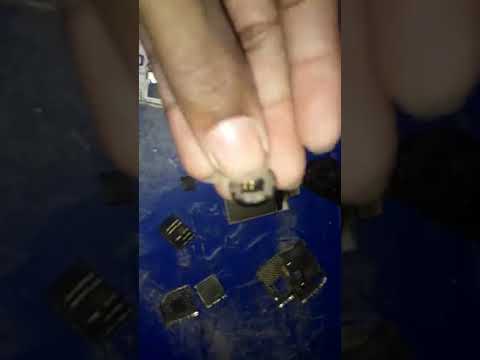 old phones NOKIA 0434 and 168 inside phones parts(2)