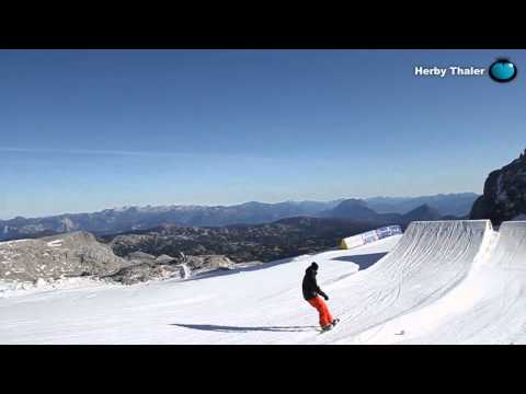 Blue Tomato Snowboard Team - Shredding at Dachstein!