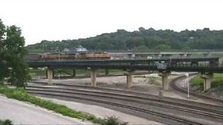 preview picture of video 'Trainwatching Kansas City Railroads of KC Area Volume 1 pt2'