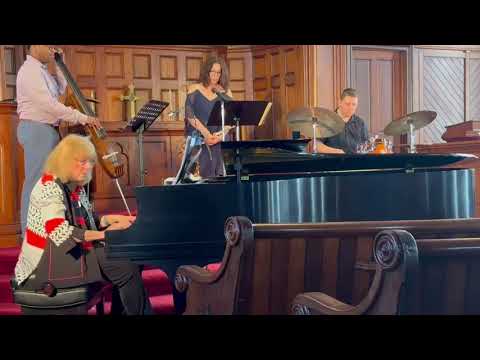 Promotional video thumbnail 4 for Zazz