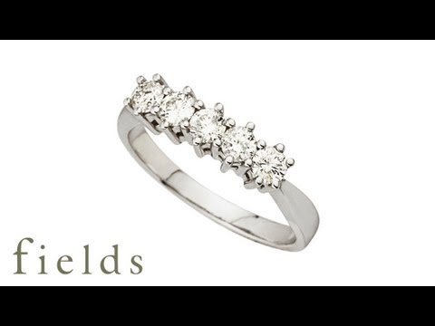 18ct White Gold 5 Stone Ring