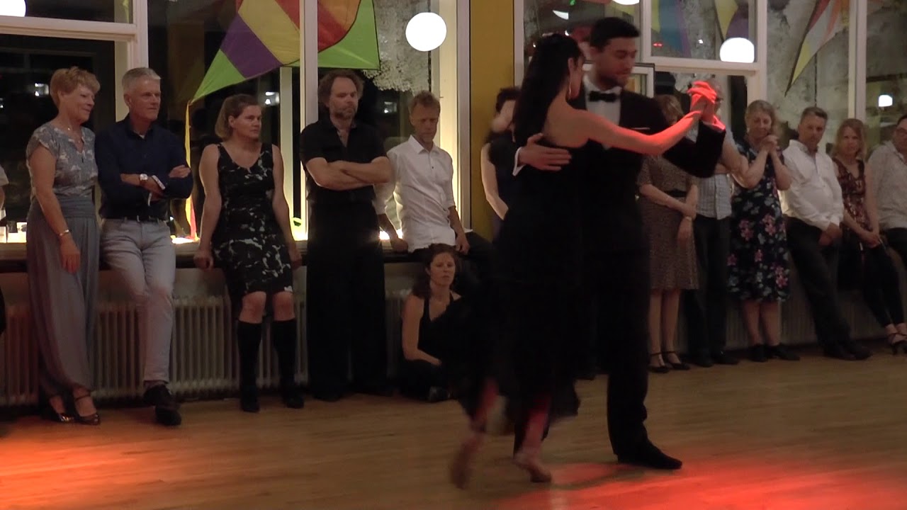 Video thumbnail for 4D Tango Festival : Onur Gümrükçü & Karin Solana (1) with Petite Roulotte