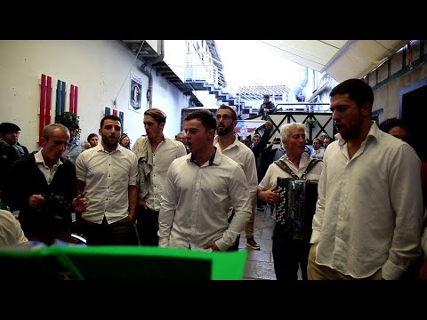 La Peña Baiona - Izen Gabeak