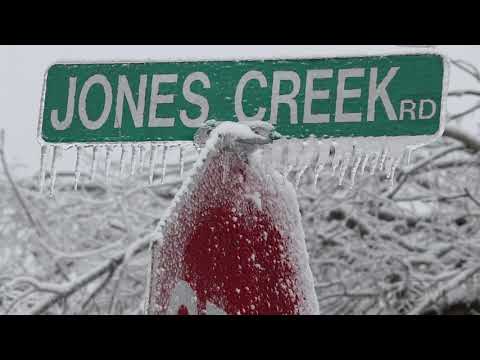 01-03-2021 Versailles, MO - Accident - Ice Encased Powerlines - FOG - Flag Frozen SOLID!