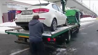Побег с эвакуатора / Разбил машину / киа /съехал с эвакуатора в Москве
