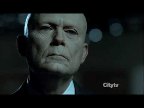 Fringe Episode 5.10 Scene - Windmark's Here