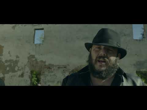 REINCIDENTES y KUTXI ROMERO "Una Tierra Llamada Rabia" (Videoclip)