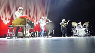 Sturgill Simpson - Keep It Between the Lines (Houston 10.14.17) HD