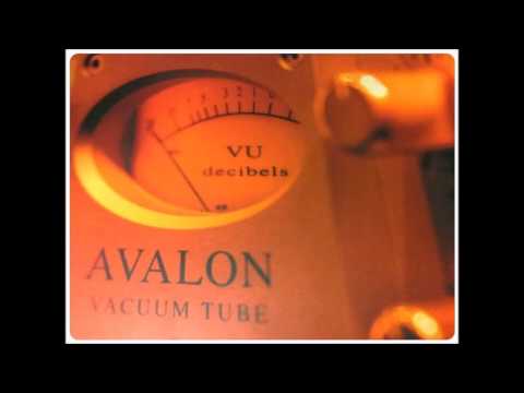 Culoe De Song vs DJ Phoenix-Splinter in my Y.O.U.D. (Boa Vida Mash Up)