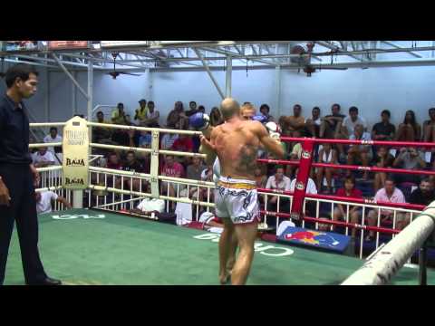 Killian (Sinbi Muay Thai) from Ireland KO's the Tiger Muay Thai fighter in the 1st round