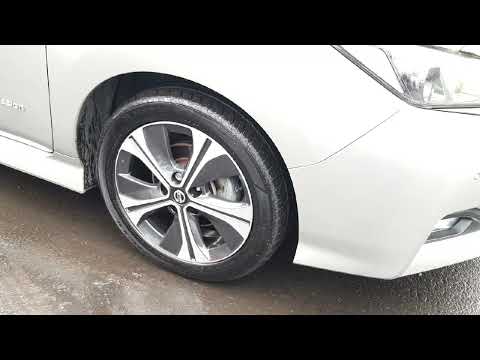 Nissan Leaf Leaf SV Premium 40 kWh
