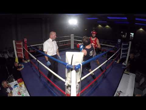 Ultra White Collar Boxing | Brighton | Dan Rose VS Flynn Grice