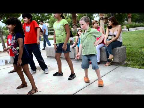 Oliver Freeze Dancing @ Rayleen's Birthday
