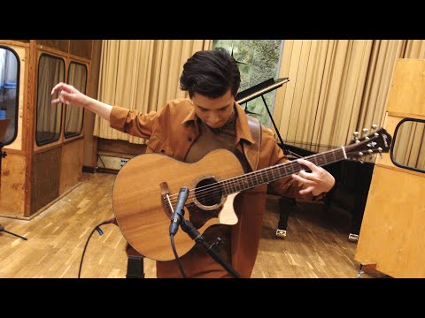 Paganini's Caprice no. 5 on One Guitar - Marcin (Live Session)