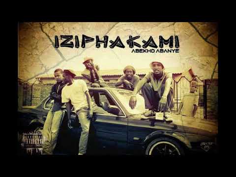 IUM: 01. IziPhakami - Real SWAG (Prod. By aL eL Phuric)