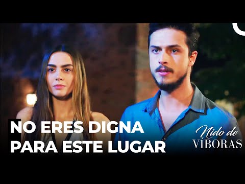 Un Golpe Más A Nagme, Esta Vez De Su Madre - Nido De Víboras