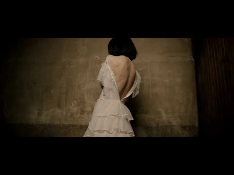 Videoclip de No Eternity (Piano Version) — Blutengel