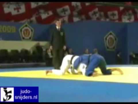 Judo 2009 Tbilisi: Gravenstijn (NED) - Moric (SRB) [-57kg].