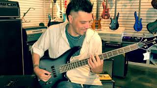 Video thumbnail for Guitar Czar Jackson JS3 Spectra Bass by Guitar Czar