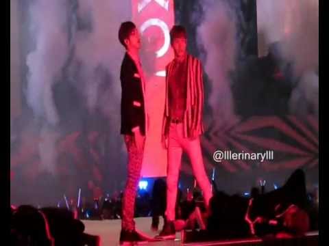 21. [FANCAM] 121125 SMT BKK - TVXQ "RISING SUN" Ending