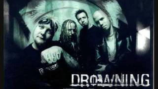 Download lagu Drowning Pool - Enemy mp3 Download lagu Drowning Pool - Enemy mp3