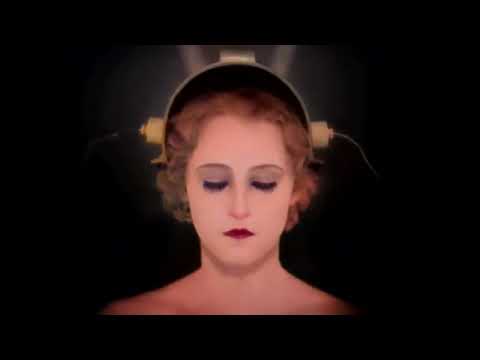 Christine and the Queens - Full of life