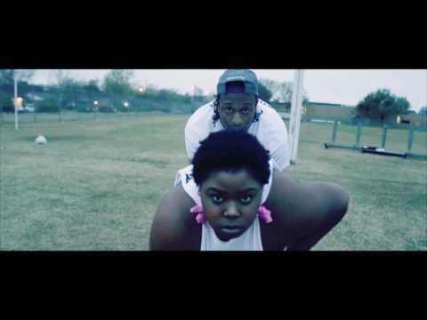 G-H60D - Touchdown ( Shot by @WhoisHiDef )