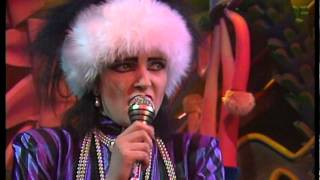 TOPPOP: Siouxsie &amp; The Banshees - This Wheel&#39;s On Fire