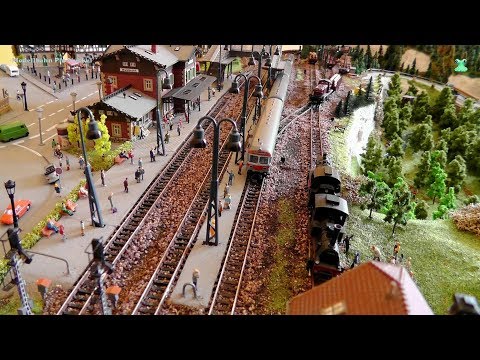 Modellbahn Anlage Spur N ( 1:160 ) - Fahrbetrieb analog und automatik