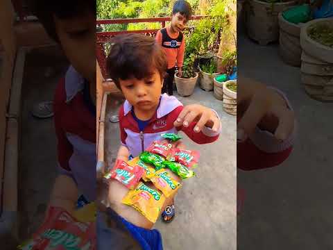Laddu toffee candy 🤪🤪😜😜😝😝🤤🤤🤤🤤🤤🤤#areitanakoipagalnahosake #kidssmeilosm