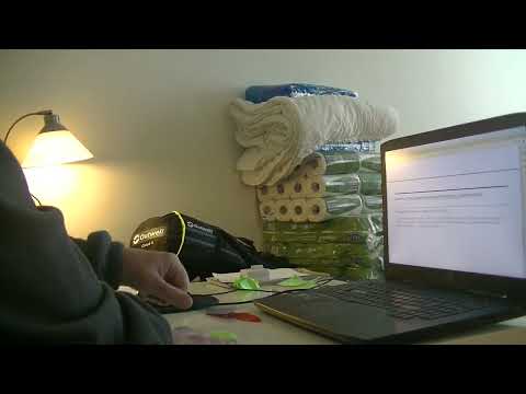 MongoTV_8847 - LOOKING AT GAMER PC HARDWARE - Part 123 - Robotron KC87 - VEB Robotron - East Germany