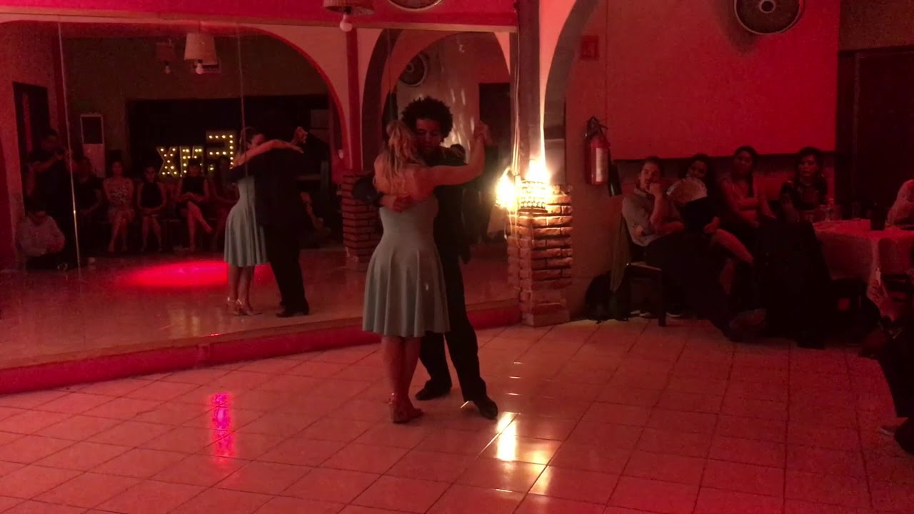 Vinicius Souza y Gaby Mataloni en La Tremenda Dulzura CDMX, Mexico 2/3