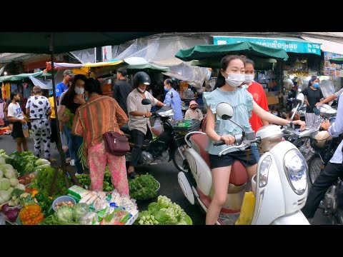 Walking tour at Orussey Fresh Food Market - Phnom Penh Market Street Food 2022