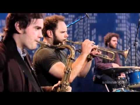 Menahan Street Band 3/5