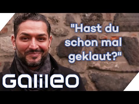 10 Fragen an einen Roma: "Klischees werden von Menschen gemacht!" | Galileo | ProSieben