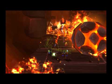 Heroic Bloodmaul Slag Mines: Dodging Roltall's Fiery Boulders