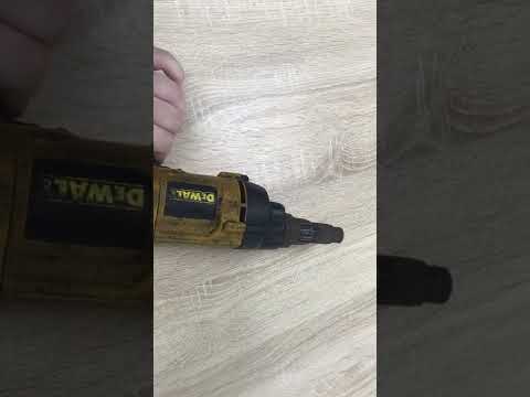 Шуруповерт DeWALT DW268K - мощный инструмент для работы с крепежом Шуруповерт DeWALT DW268K - мощный инструмент для работы с крепежом
