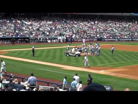 David Huff hit by A-Rod