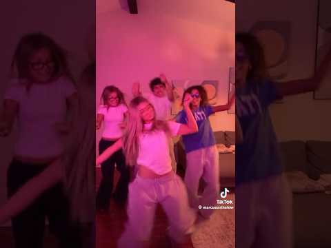 ayyy #embreigh #deja #marcus #preslee #tiktokreupload #fypviralシ #creds #notme #dance #trending #fyp