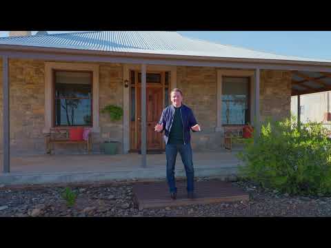 Flinders Bush Retreats on Hello SA