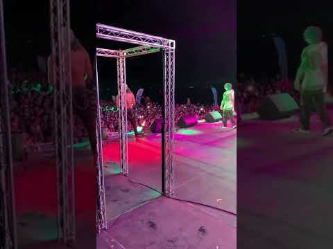 Micro TDH x Jerry Di x Akapellah en vivo desde el SunsetRoll Fest en Lechería 🇻🇪