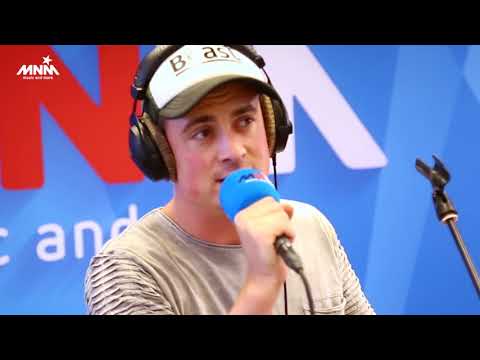 Niels Destadsbader - Sara (Live)