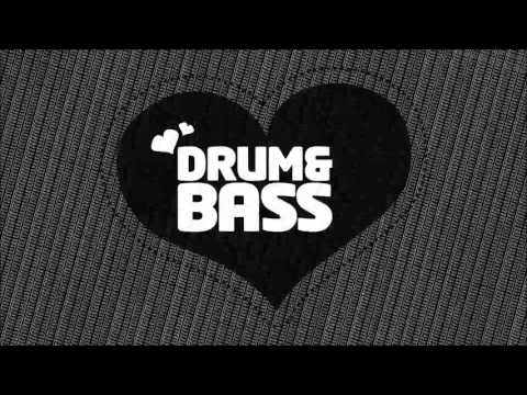 Crissy Criss, Erb N Dub, Malux - Krokodil