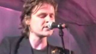 Tom McRae - Human Remains (Tsunami Benefit part 7)