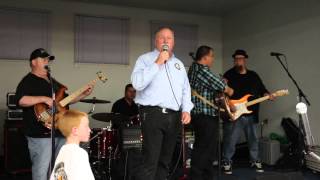 Vern Warnke singing Sheriff for Merced County